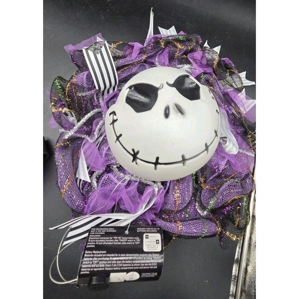 Nightmare Before Christmas Jack Wreath Plays Music & Lights up Works NEW